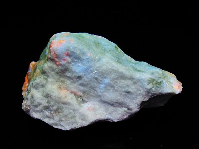 ハックマナイト 原石[T636-2074] 1枚目