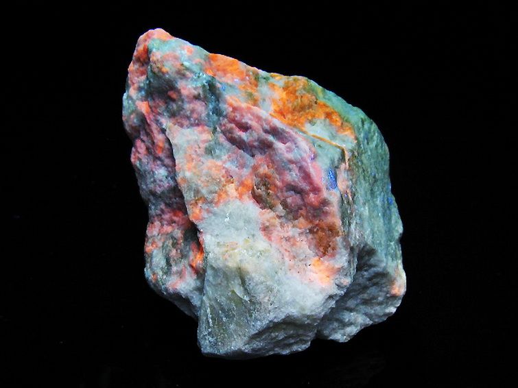 ハックマナイト 原石[T636-2108] 1枚目