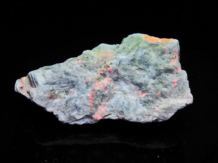 ハックマナイト 原石[T636-2114] 1枚目