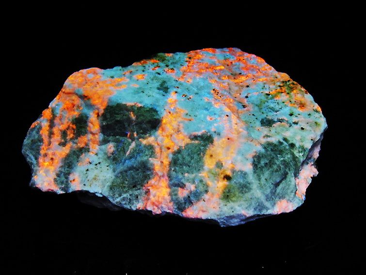 ハックマナイト 原石[T636-2192] 1枚目