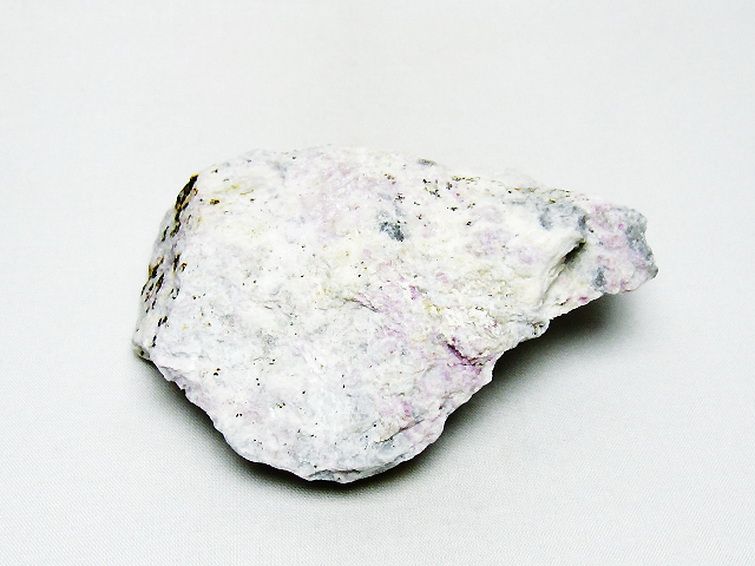 ハックマナイト 原石[T636-2192] 3枚目