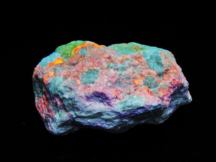 ハックマナイト 原石[T636-2206] 1枚目