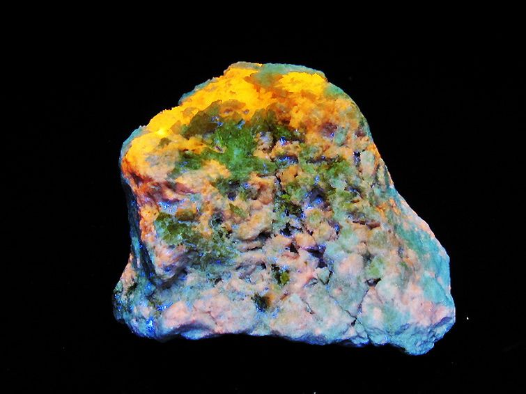 ハックマナイト 原石[T636-2213] 1枚目