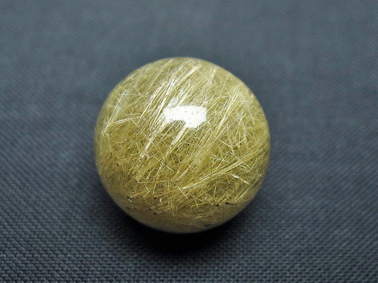 ルチル入り水晶丸玉 17mm [t637-4751]