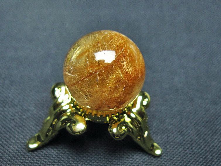 ルチル入り水晶丸玉 14mm [t637-4757] 3枚目