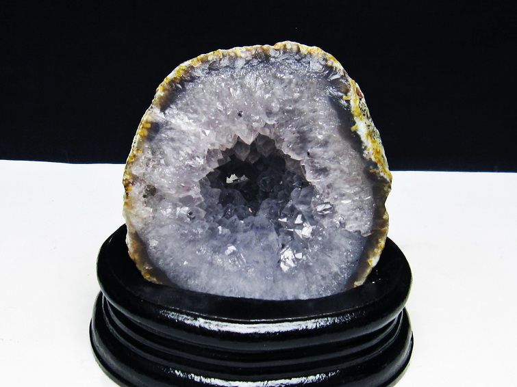 ウルグアイ産 アゲート水晶ドーム[T640-2183] 1枚目