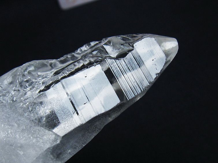 レムリアンシード水晶原石 ミナスジェライス州コリント産 ※証明書付き[T641-1774] 3枚目