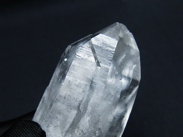 レムリアンシード水晶原石 ミナスジェライス州コリント産 ※証明書付き[T641-1836] 3枚目