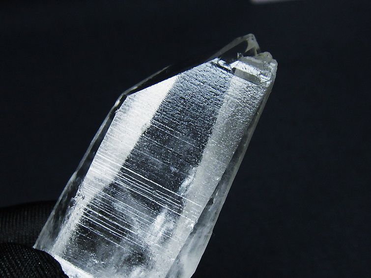 レムリアンシード水晶原石 ミナスジェライス州コリント産 ※証明書付き[T641-1860] 2枚目