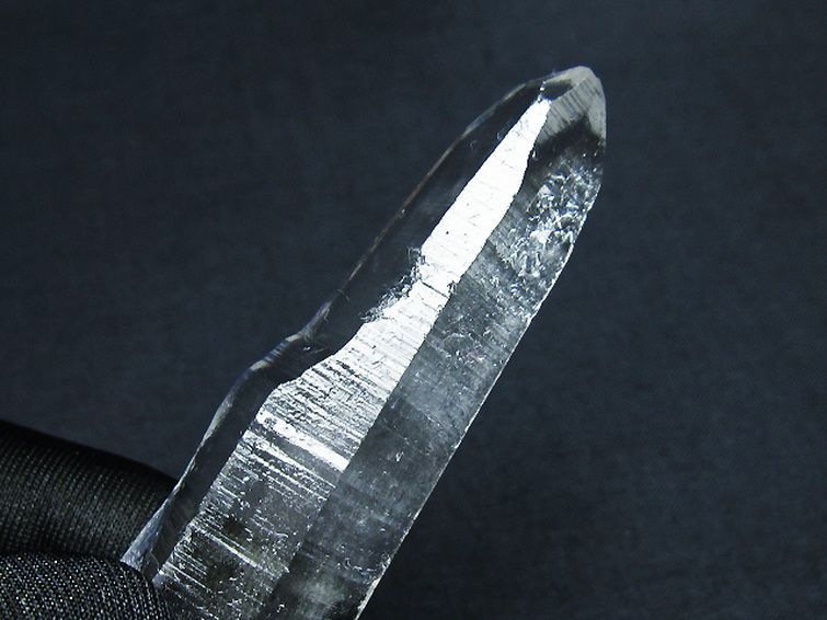 レムリアンシード水晶原石 ミナスジェライス州コリント産 ※証明書付き[T641-1868] 3枚目