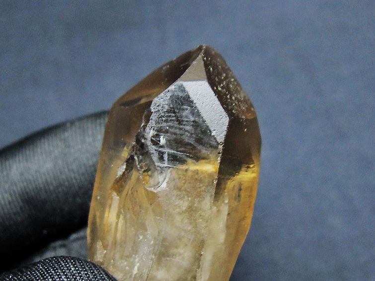 レムリアンシード 水晶原石 ミナスジェライス州コリント産 ※証明書付き[T641-1965] 3枚目