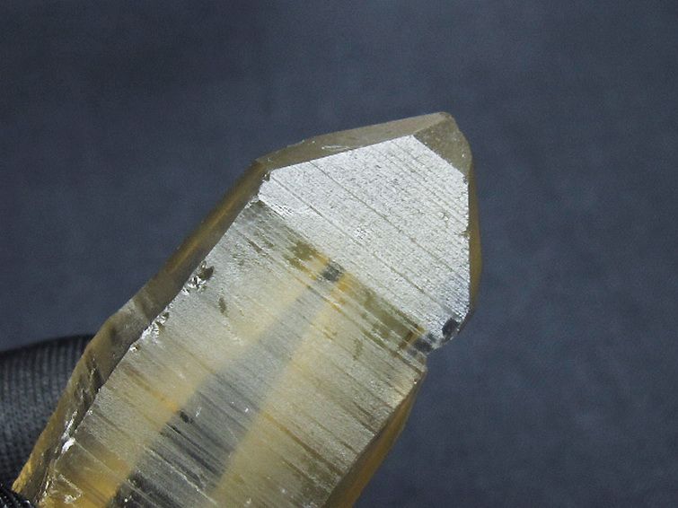 シトリン レムリアンシード水晶原石 ミナスジェライス州コリント産 ※証明書付き[T641-2149] 2枚目