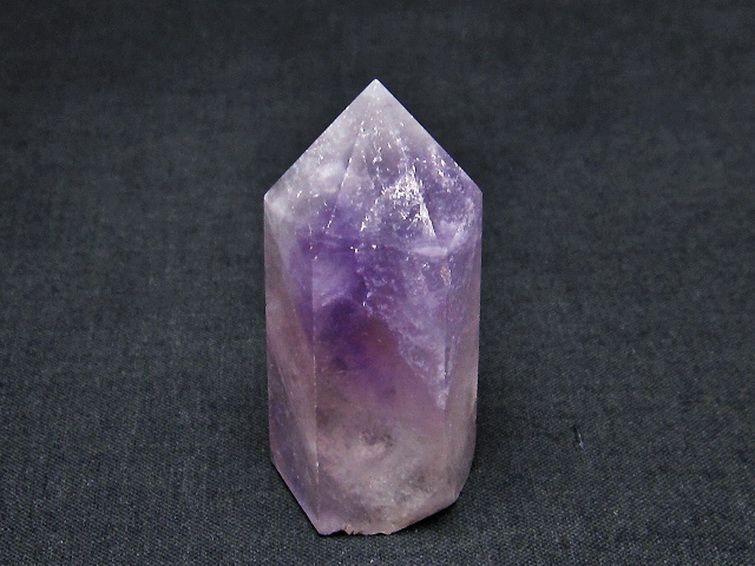 人気の アメジスト（紫水晶）六角柱 天然石 原石 今だけおまけ付き ...