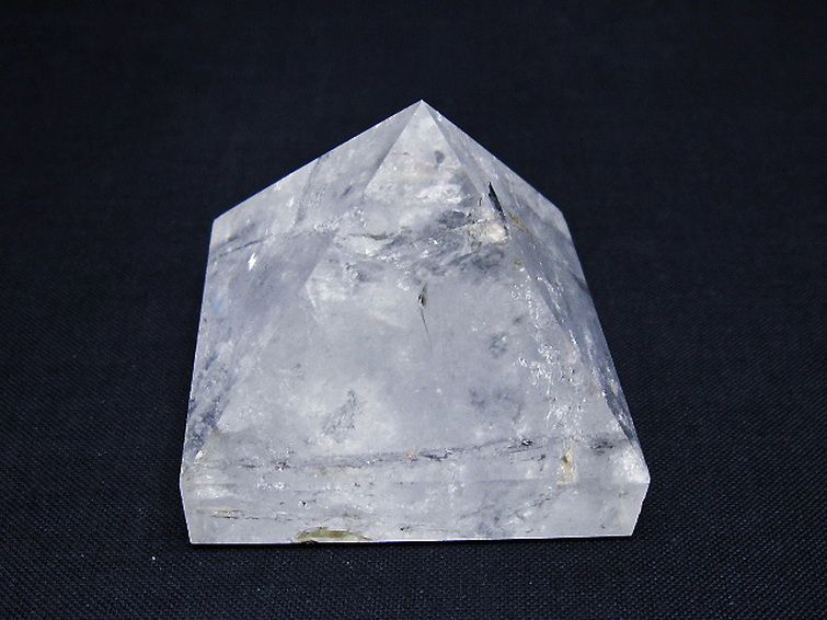 ヒマラヤ水晶ピラミッド [t648-3568] 1枚目