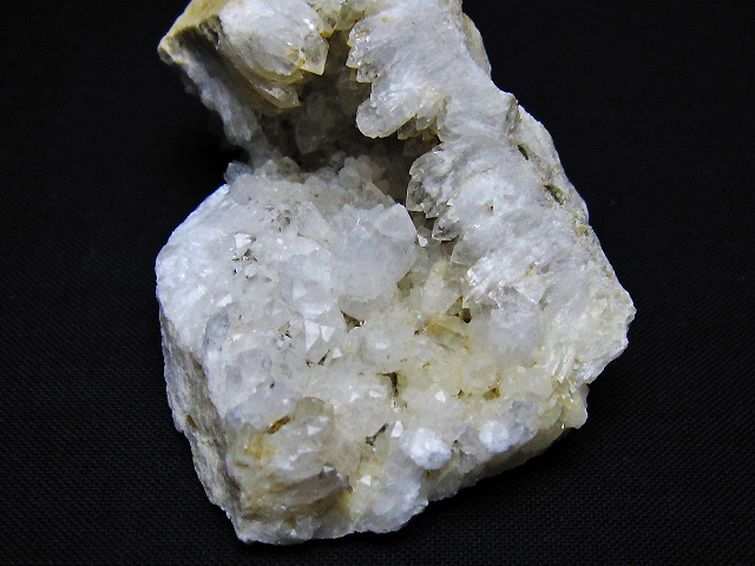 カテドラルライブラリー水晶クラスター [t689-2547] 3枚目