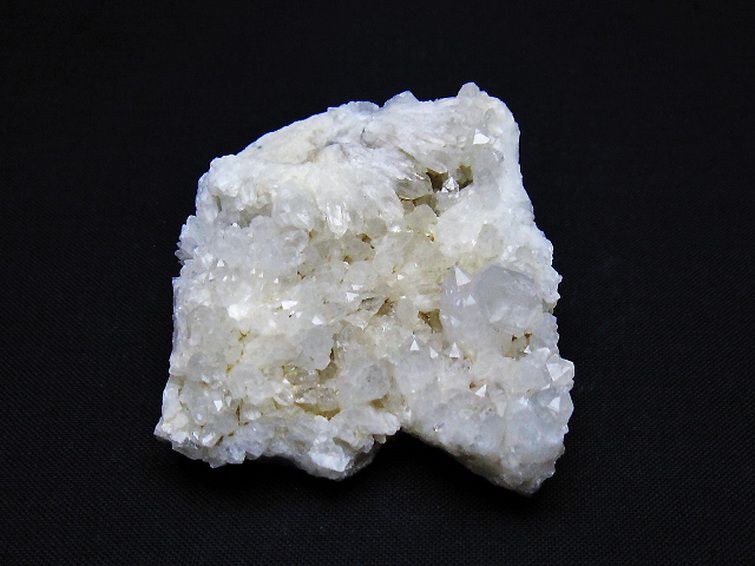 カテドラルライブラリー水晶クラスター [t689-2632] 1枚目