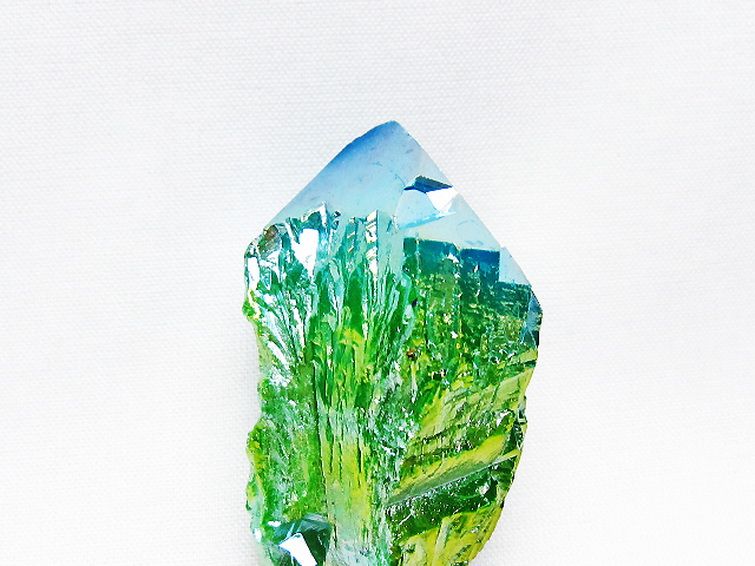 オーラ水晶 オーラクリスタル カテドラルライブラリー 原石 (グリーン)[T693-4905] 2枚目
