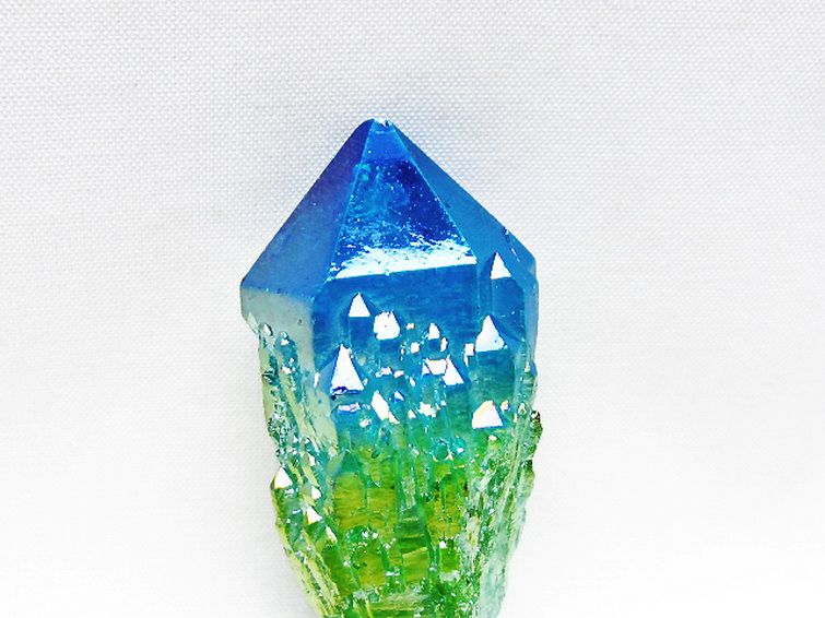 オーラ水晶 オーラクリスタル カテドラルライブラリー 原石 (グリーン)[T693-5274] 2枚目