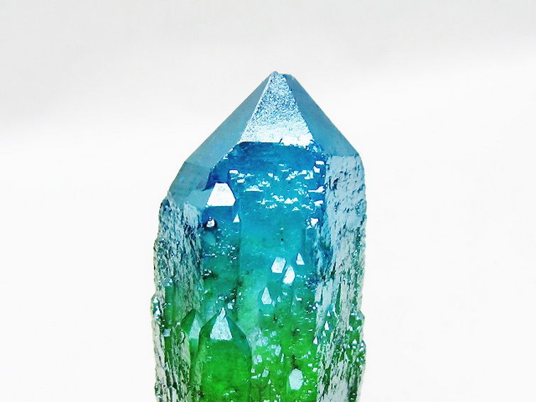 オーラ水晶 オーラクリスタル カテドラルライブラリー 原石 (グリーン)[T693-5280] 3枚目