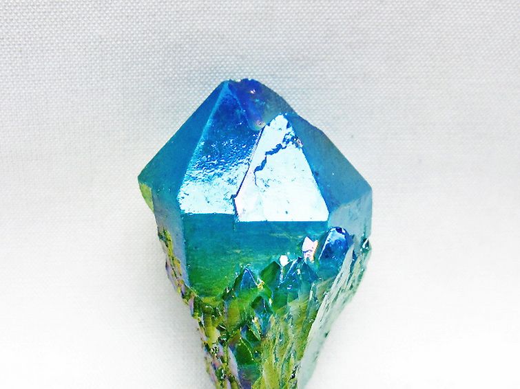 オーラ水晶 オーラクリスタル カテドラルライブラリー 原石 (グリーン)[T693-5285] 2枚目