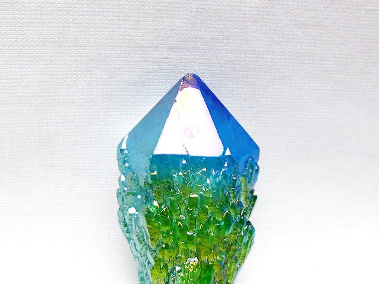 オーラ水晶 オーラクリスタル カテドラルライブラリー 原石 (グリーン) [t693-5797] 2枚目