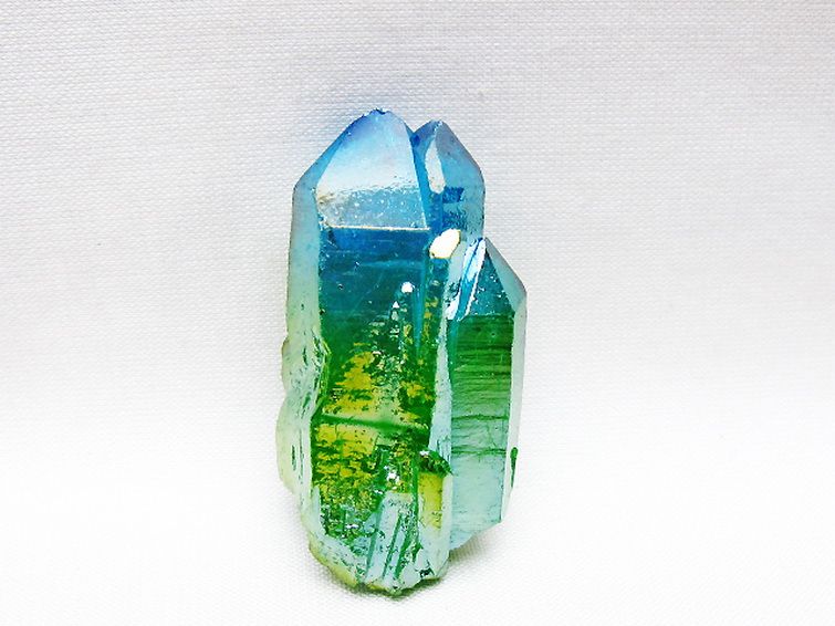 オーラ水晶 オーラクリスタル カテドラルライブラリー 原石 (グリーン) [t693-5803] 1枚目