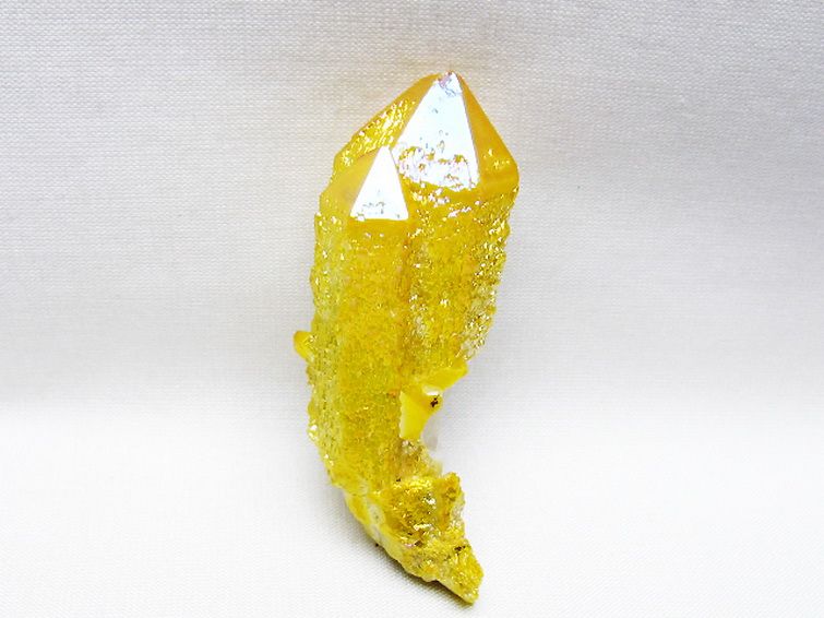 オーラ水晶 オーラクリスタル カテドラルライブラリー 原石 (イエロー) [t693-5871] 1枚目