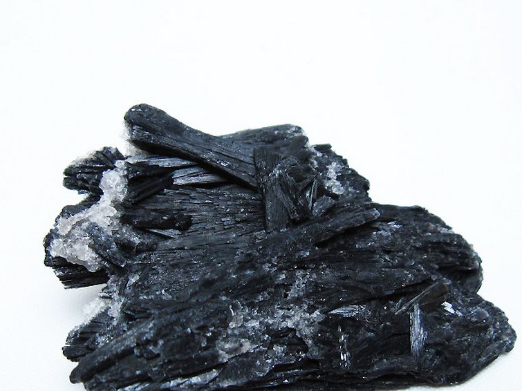 ブラック カイヤナイト 原石[T697-4160] 2枚目