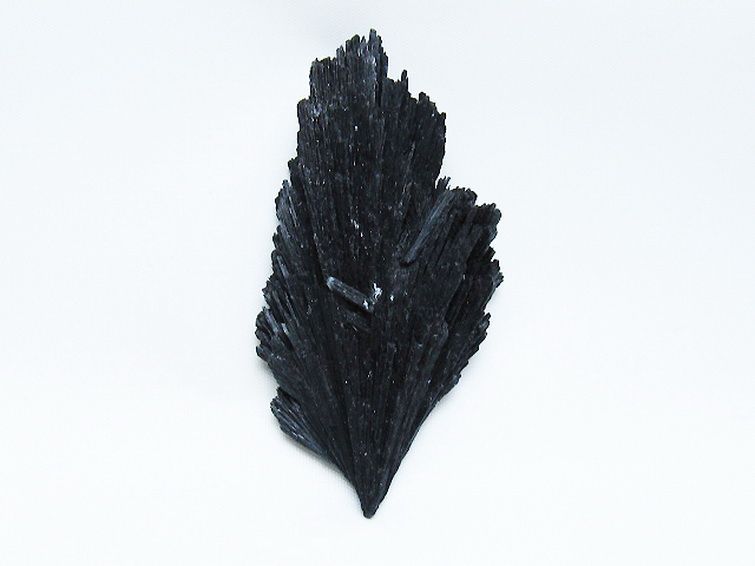 ブラック カイヤナイト 原石[T697-4165] 1枚目