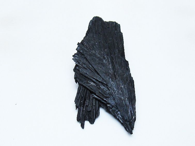 ブラック カイヤナイト 原石[T697-4170] 3枚目