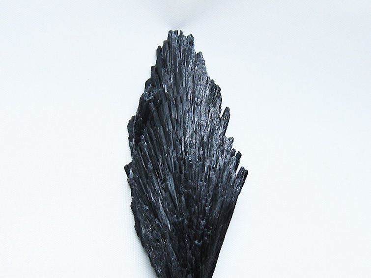 ブラック カイヤナイト 原石[T697-4175] 2枚目