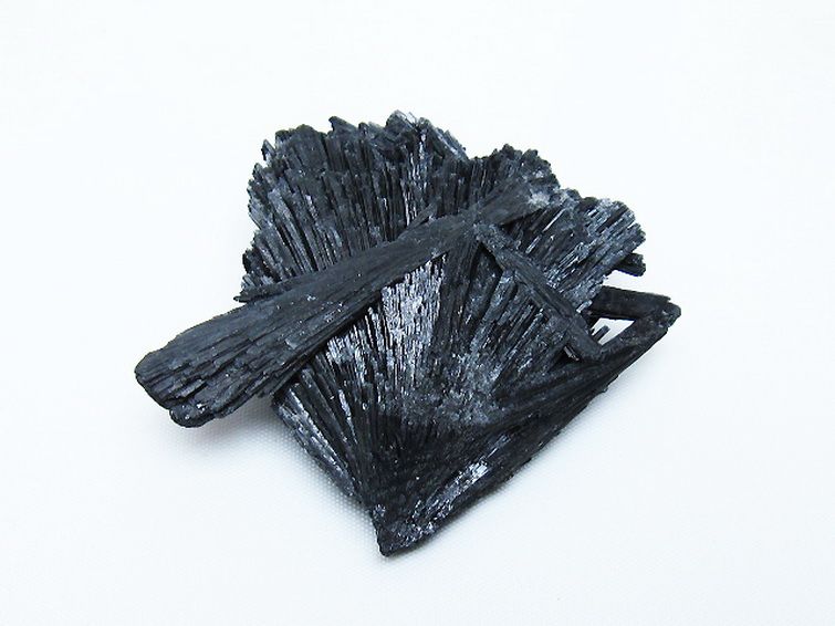 ブラック カイヤナイト 原石[T697-4180] 3枚目