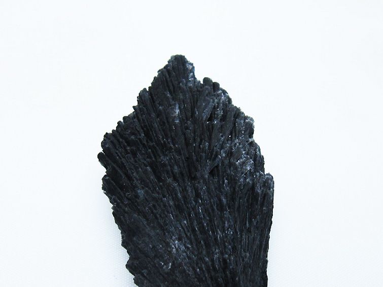 ブラック カイヤナイト 原石[T697-4181] 2枚目