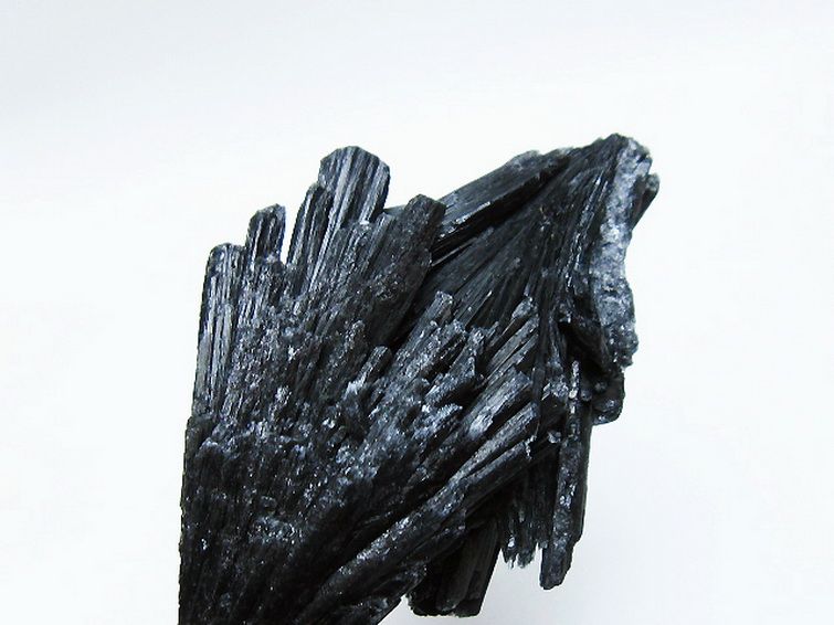 ブラック カイヤナイト 原石[T697-4184] 3枚目