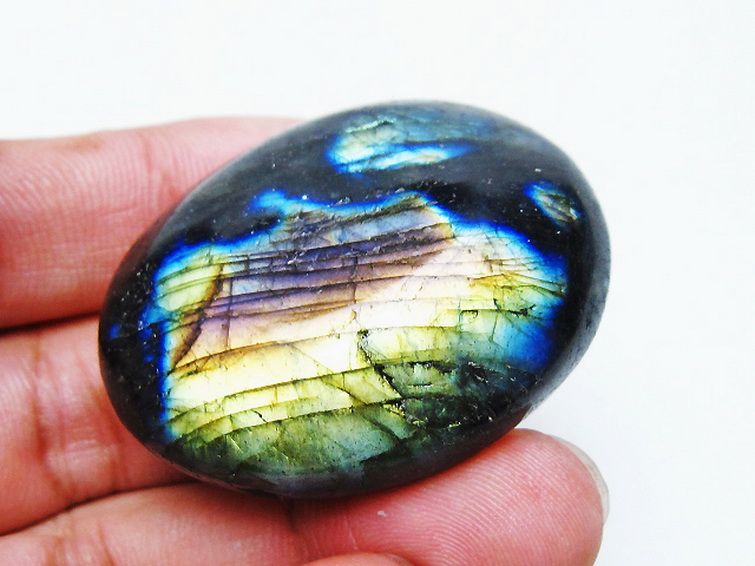 ラブラドライト原石 [t703-5104] 2枚目