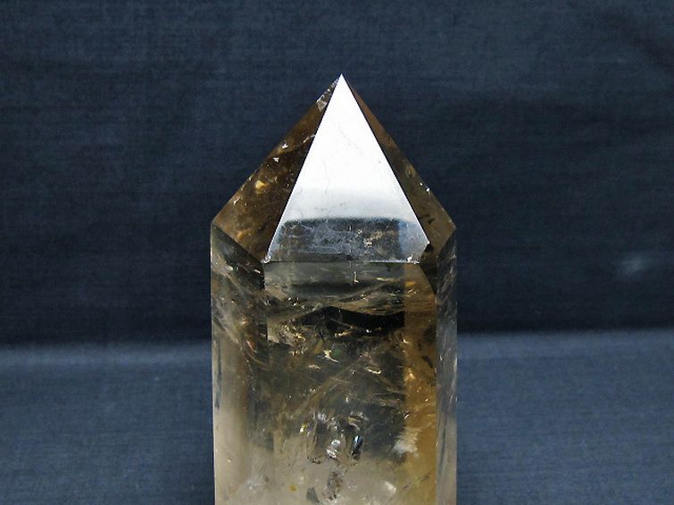 虹入りライトニング水晶ガーデン水晶六角柱 [t705-7633] 2枚目