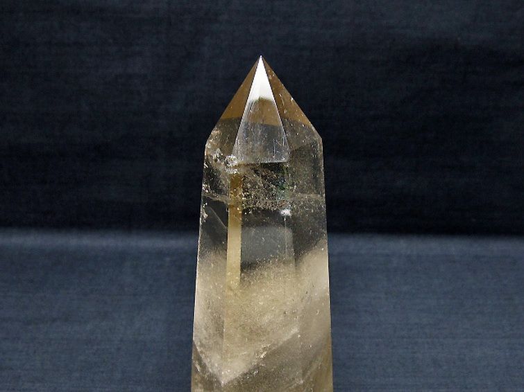 ライトニング水晶六角柱 [t705-7667] 3枚目