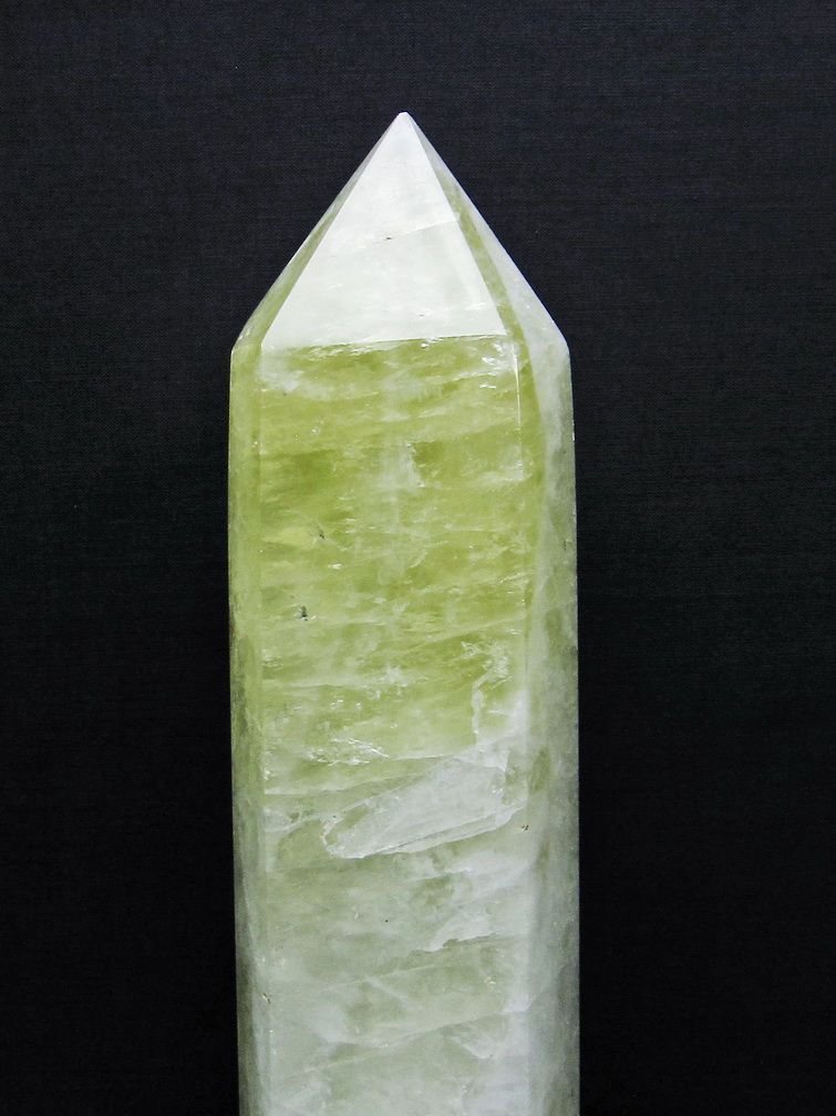 1.8Kgシトリン水晶六角柱 [t719-5093] 2枚目