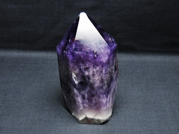 アメジスト六角柱[T720-1072] 1枚目