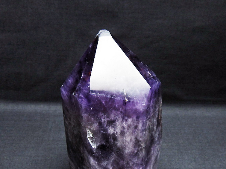 アメジスト六角柱[T720-1072] 2枚目