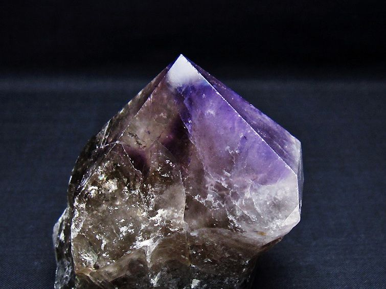 アメジスト六角柱[T720-1313] 2枚目