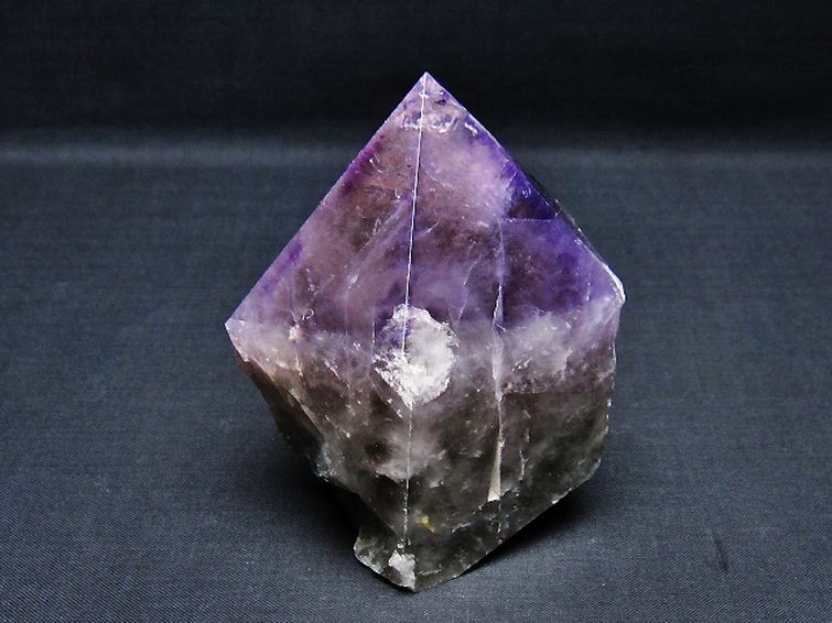 アメジスト六角柱[T720-1319] 1枚目