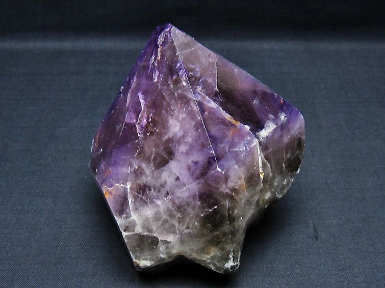 アメジスト六角柱[T720-1370] 1枚目