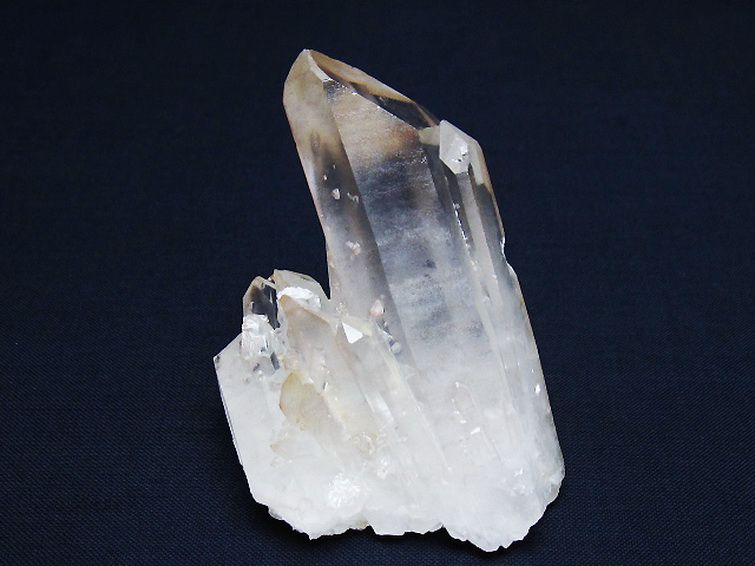 レムリアンシード水晶クラスター　干渉された日本式双晶　透明度高く美しい レムリアンシード水晶クラスター 干渉された日本式双晶 透明度高く