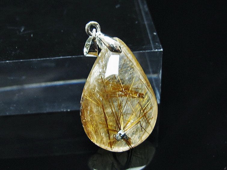 ゴールドタイチンルチルペンダント[T741-2186] 1枚目