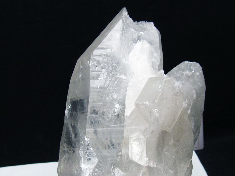 2.6Kgパワーストーン 天然石 虹入りレムリアンシード水晶クラスター