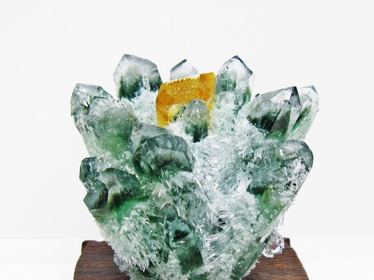 グリーンクォーツ コッパー入 クリスタル 水晶 スフィア 結晶 パワーストーン パワーストーン 天然石 緑水晶 グリーンクォーツ クラスター