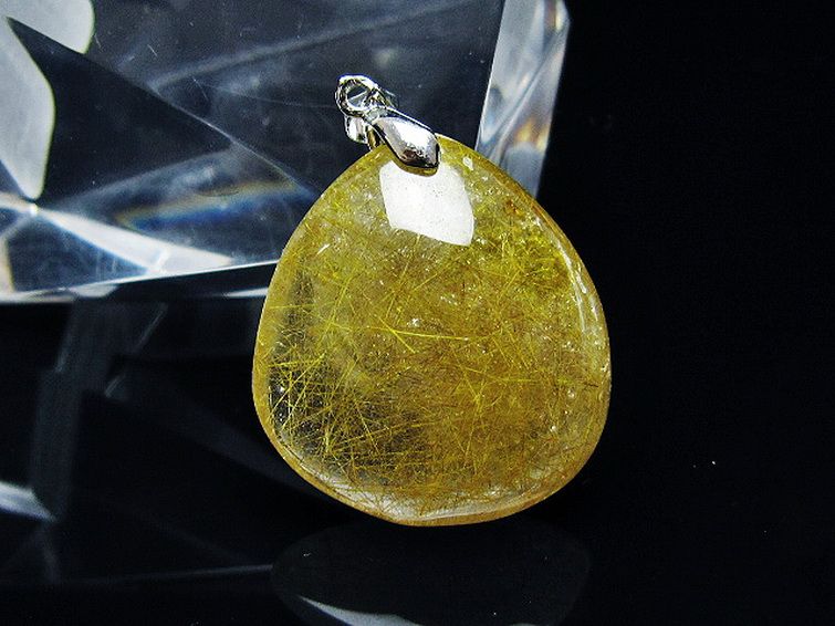 パワーストーン 天然石 金針ルチル水晶ペンダント[T86-7725]