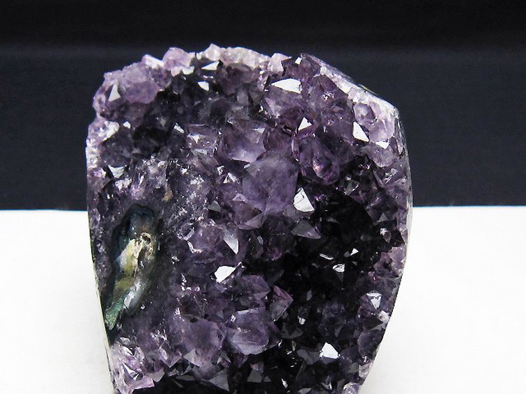 ウルグアイ産アメジストクラスター [t95-11298] 2枚目