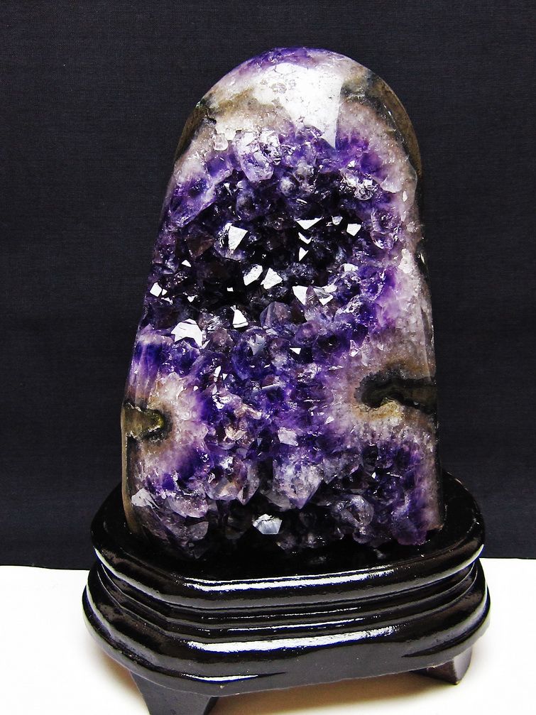 2.1Kgウルグアイ産アメジストクラスター[T95-11503] 1枚目